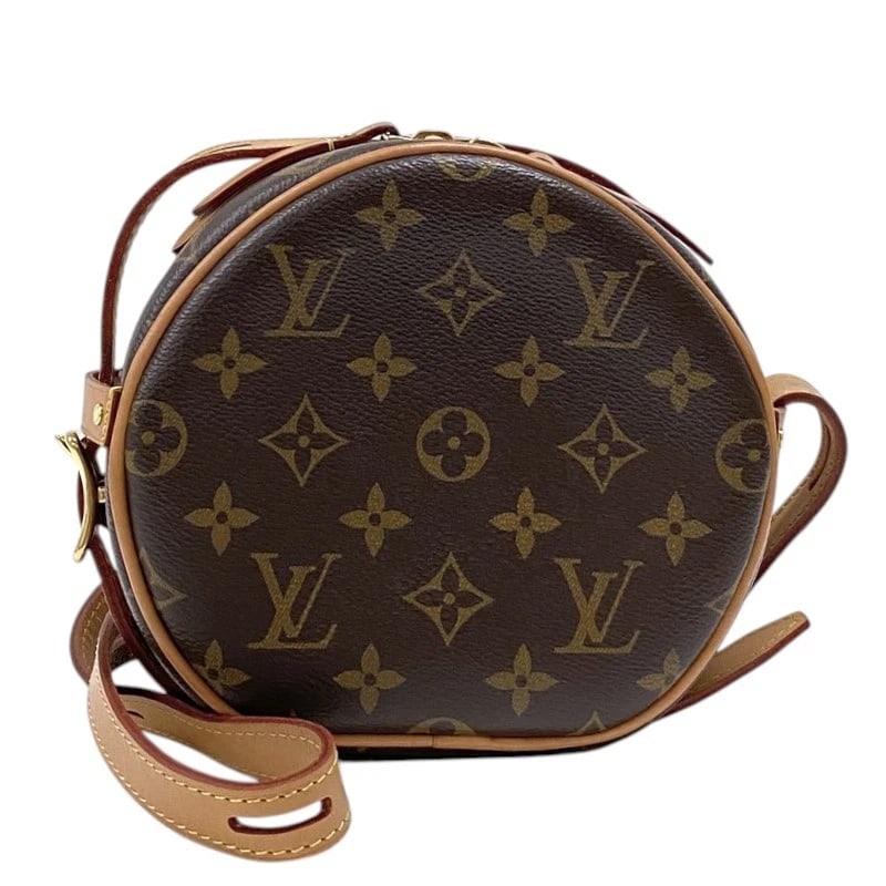 LOUIS VUITTON BOITE CHAPEAU SOUPRE PM SHOULDER BAG: LOUIS VUITTON Boite Chapeau Soupre PM Shoulder Bag Brand: LOUIS VUITTON Type: Shoulder Bag Material: Monogram canvas Color: Brown Size: W17cm x H15.5cmx D7cm W6.7 x H6.1x D2.8inch Accessories: None