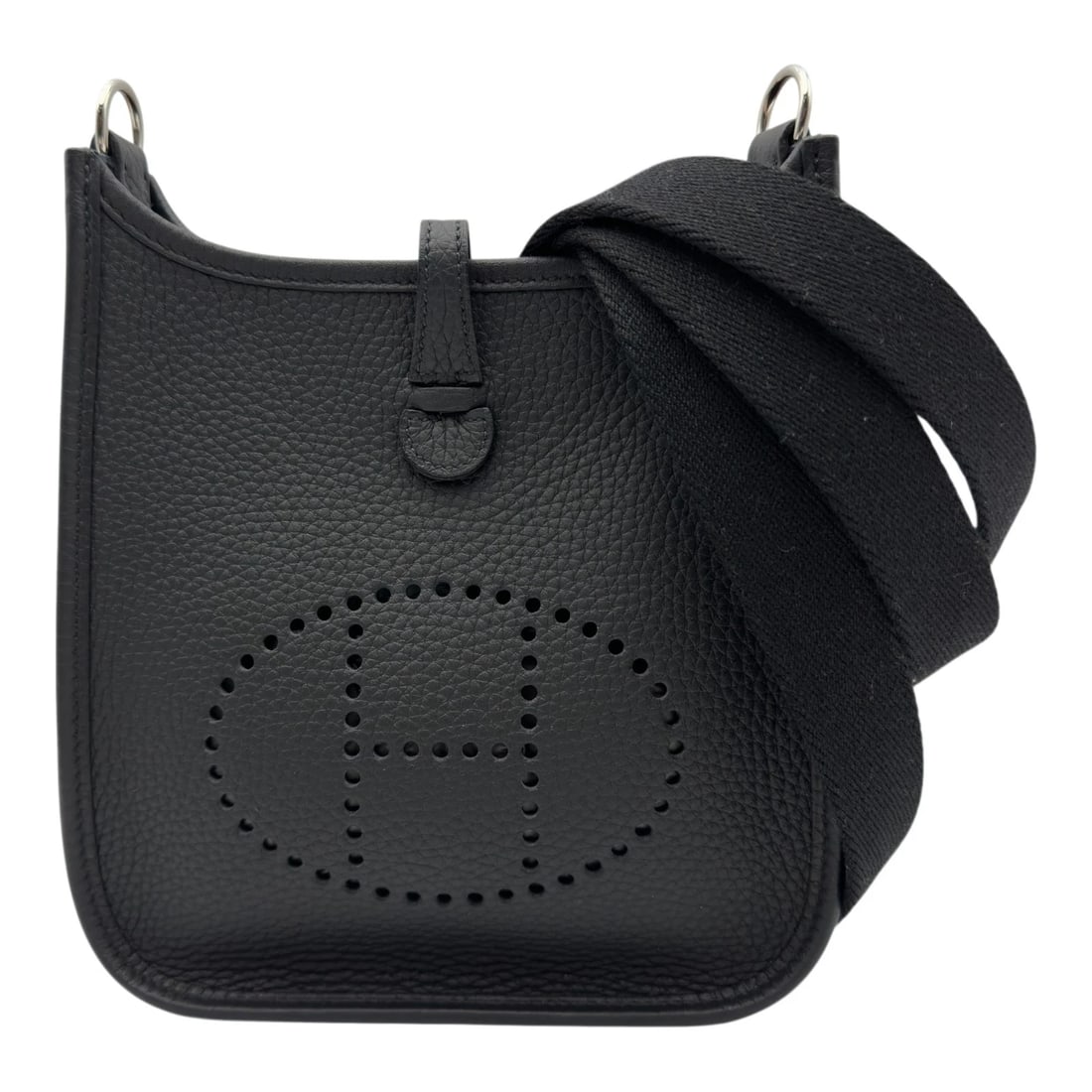 HERMES EVELYN TPM SHOULDER BAG: HERMES Evelyn TPM Shoulder Bag Brand: HERMES Type: Shoulder Bag Material: Taurillon Clemence Color: SilverHardware Size: W16.0cm x H17.0cmx D5.0cm W6.3 x H6.7x D2.0inch Accessories: None A
