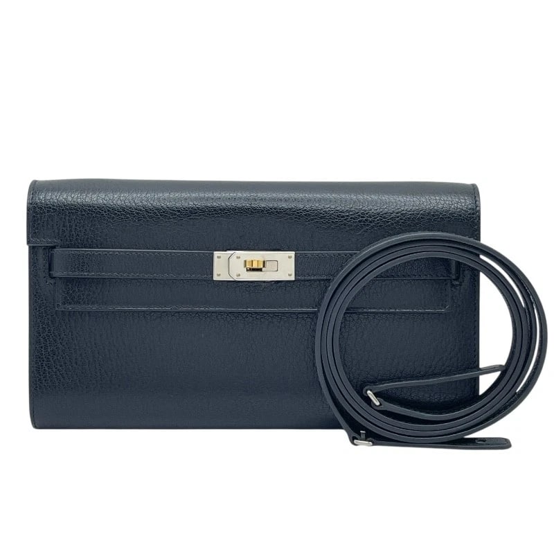 HERMES KELLY TO GO SHOULDER BAG: HERMES Kelly to go Shoulder Bag Brand: HERMES Type: Shoulder Bag Material: Shave Color: Black SVxGDHardware Size: W20.5cm x H12cmx D3cm W8.1 x H4.7x D1.2inch Accessories: None Accessories