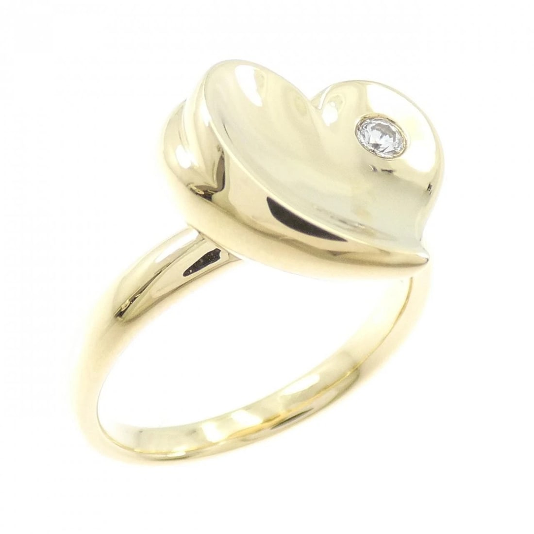 MIKIMOTO DIAMOND RING: Mikimoto Diamond Ring Brand: MIKIMOTO Type: Ring Material: K18 yellow gold, Main Stone/Creation Natural Color: Yellow Gold Size: US 6 1/2 Accessories: None Accessories Notice: When purchas