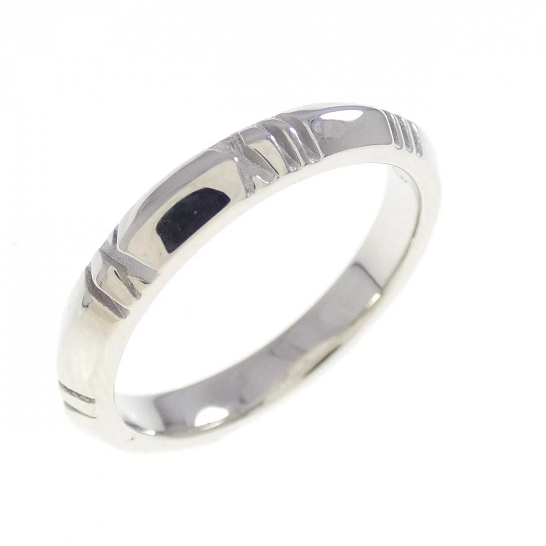 TIFFANY & CO. ATLAS X CLOSED NARROW RING: TIFFANY & Co. Atlas X Closed Narrow Ring Brand: TIFFANY&Co. Type: Ring Material: 750 white gold, Color: White Gold Size: US 5 Accessories: None Accessories Notice: When purchasing pre-owne