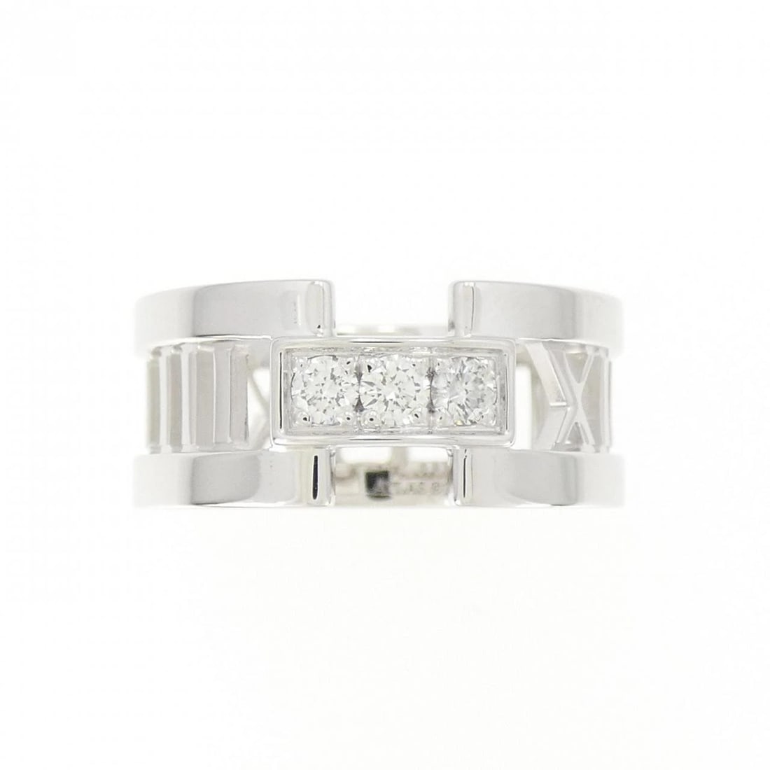TIFFANY&CO. ATLAS RING: TIFFANY&Co. Atlas Ring Brand: TIFFANY&Co. Type: Ring Material: 750 white gold, Main Stone/Creation Natural Color: White Size: US 6 1/2 Accessories: None Accessories Notice: When purchasing pre-owned