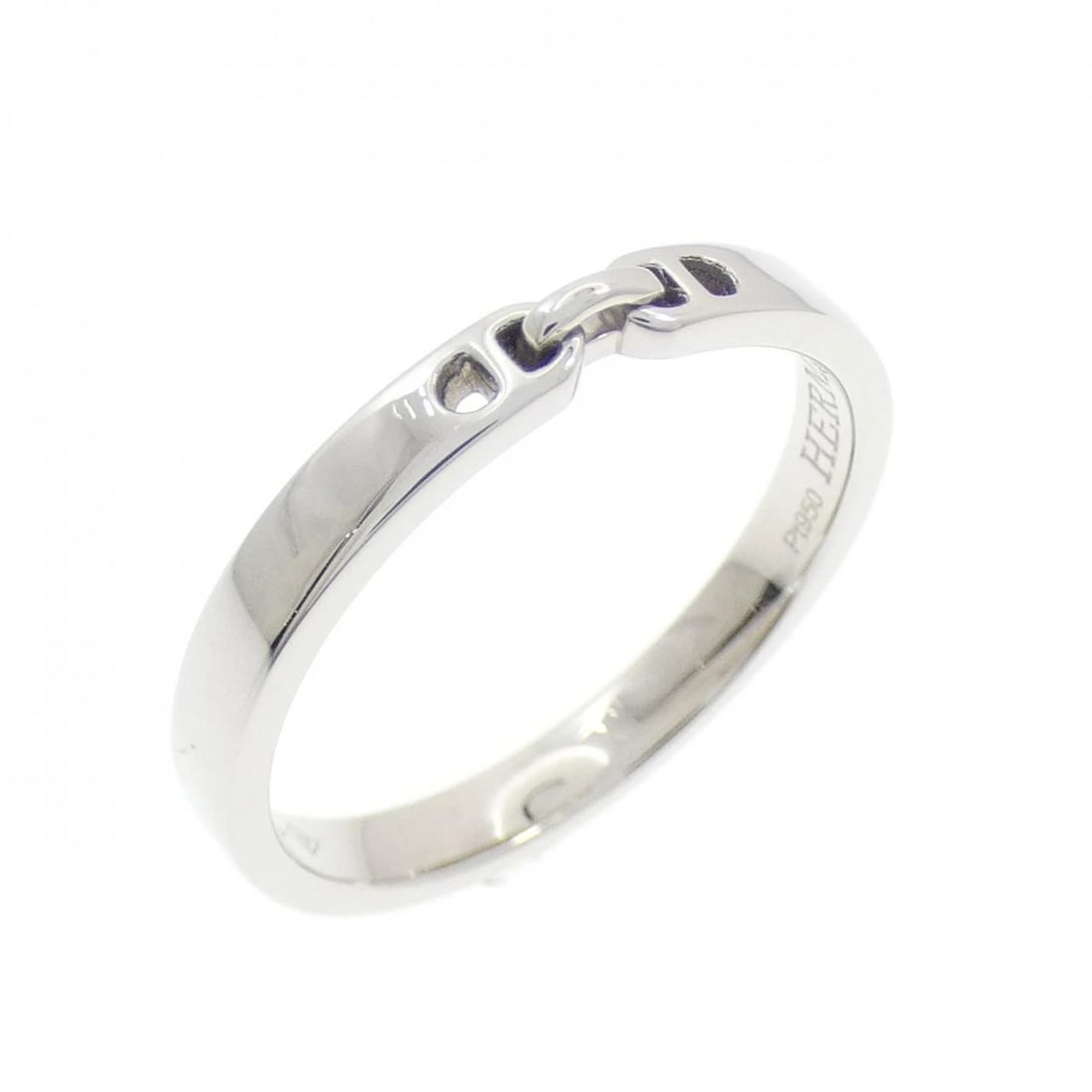 HERMES EVER CHAINE D'ANCRE PM RING: Hermes Ever Chaine d'Ancre PM Ring Brand: HERMES Type: Ring Material: Platinum950, Color: Platinum Size: US 5.5 Accessories: None Accessories Notice: When purchasing pre-owned goods, please refer to