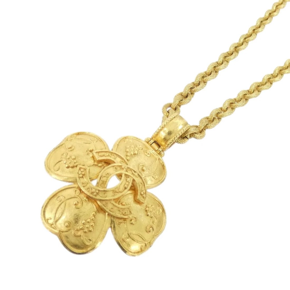 CHANEL NECKLACE: Chanel Necklace Brand: CHANEL Type: Necklace Material: None, Color: GOLD (Gold) Size: Length: 60cm Top Width x Height: 4.5cm x 6.3cm Accessories: None Accessories Notice: When purchasing pre-owned