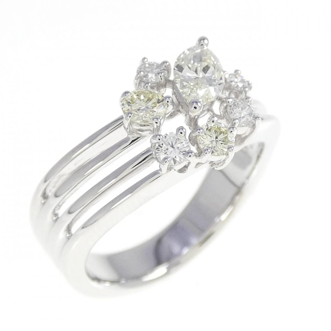 TASAKI DIAMOND RING: Tasaki Diamond Ring Brand: TASAKI Type: Ring Material: K18 white gold, Main Stone/Creation Natural Color: White Gold Size: US 6 1/2 Accessories: None Accessories Notice: When purchasing pre-owned