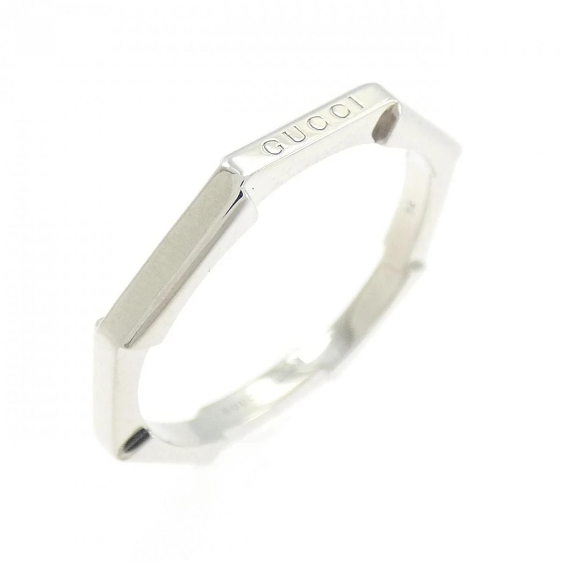 GUCCI MIRROR RING: Gucci Mirror Ring Brand: GUCCI Type: Ring Material: 750 white gold, Color: White Gold Size: US 6 3/4(14) Accessories: None Accessories Notice: When purchasing pre-owned goods, please refer