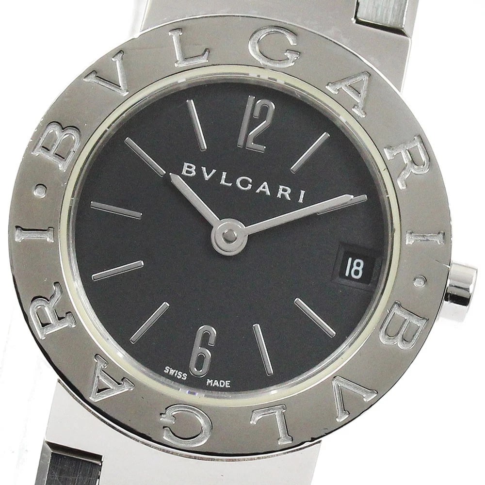 BVLGARI DATE QUARTZ WATCH: BVLGARI Date Quartz Watch Brand: BVLGARI Type: Wristwatch Material: Band Material Stainless Steel, Case Material Stainless Steel Color: Band Color Silver, Dial Colorblack, Case ColorSilver Size: Case