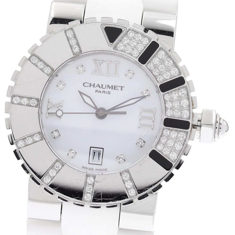 CHAUMET CLASS DIAMOND BEZEL DIAMOND QUARTZ WATCH: Chaumet Class Diamond bezel diamond Quartz Watch Brand: Chaumet Type: Wristwatch Material: Band Material rubber, Case Material Stainless Steel Color: Band Color white, Dial Colorwhite, Case ColorSilve