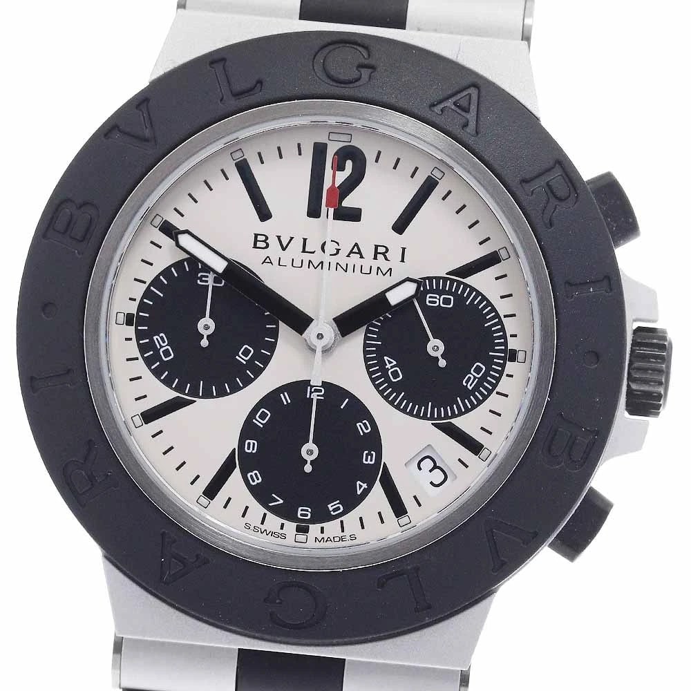 BVLGARI ALUMINUM DATE CHRONOGRAPH AUTOMATIC WATCH: BVLGARI aluminum Date Chronograph Automatic Watch Brand: BVLGARI Type: Wristwatch Material: Band Material Rubber / aluminum, Case Material Rubber/Aluminum/Titanium Color: Band Color Silver / Black,