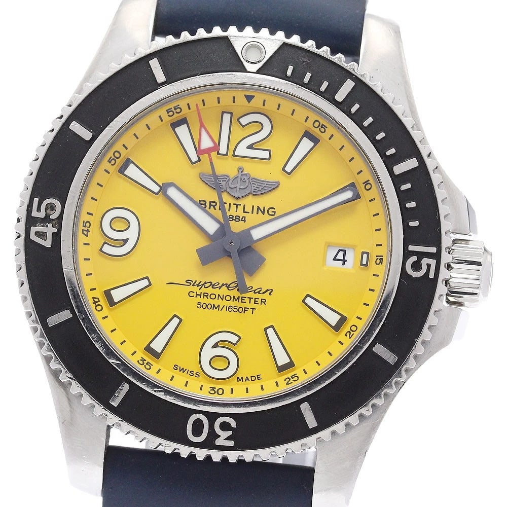 BREITLING SUPER OCEAN DATE YELLOW AUTOMATIC WATCH: BREITLING Super Ocean Date yellow Automatic Watch Brand: BREITLING Type: Wristwatch Material: Band Material rubber, Case Material Stainless Steel Color: Band Color Navy, Dial Coloryellow, Case