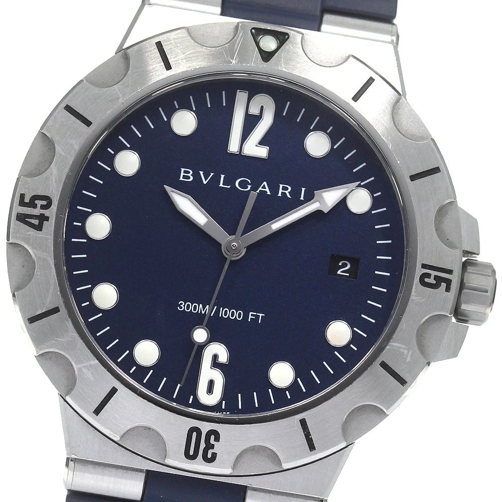 BVLGARI DIAGONO DATE NAVY AUTOMATIC WATCH: BVLGARI Diagono Date Navy Automatic Watch Brand: BVLGARI Type: Wristwatch Material: Band Material rubber, Case Material Stainless Steel Color: Band Color Navy, Dial ColorNavy, Case ColorSilver Size: