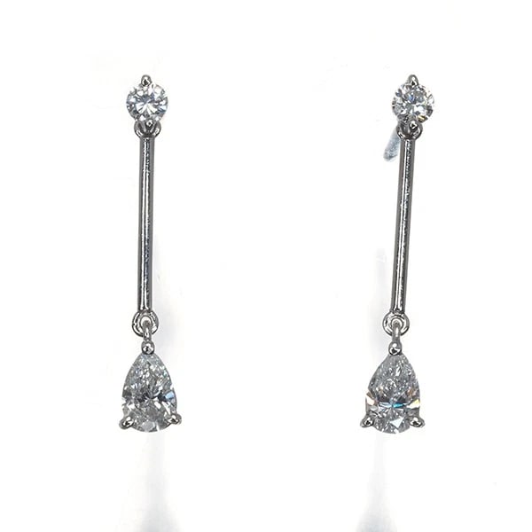 DIAMOND /PEAR-SHAPED EARRINGS 950 900 PLATINUM: Diamond /Pear-shaped Earrings 950 900 Platinum Brand: Unbranded Type: Earring Material: 950 / Platinum 900 / Platinum, Main Stone/Creation NATURAL Color: Silver Size: Total length of design: 20.7mm