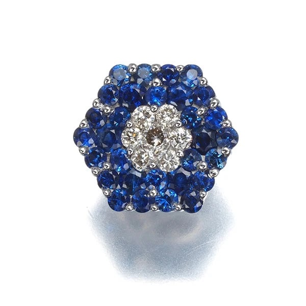 SAPPHIRE DIAMOND PAVED FLOWER PENDANT: Sapphire Diamond Paved Flower Pendant Brand: Unbranded Type: Pendant Material: 18K / 750 / White Gold, Main Stone/Creation NATURAL Color: white Gold Size: Design size: 10.2 x 10.2mm Bail inner diamete