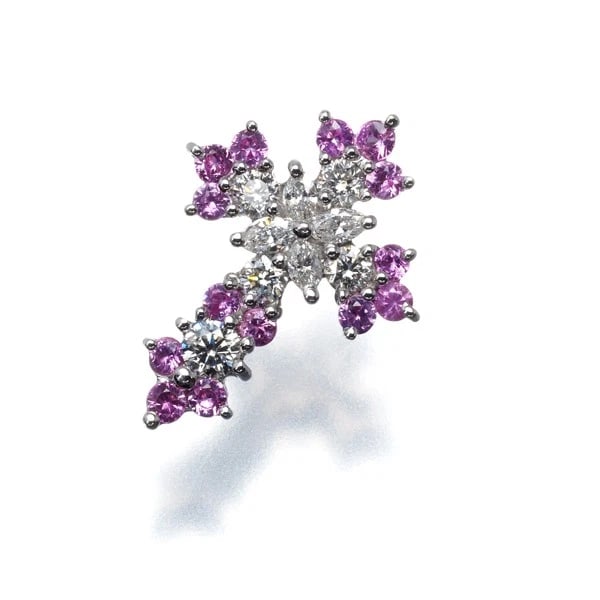 KASAHARA MASUMI PENDANT PINK SAPPHIRE: KASAHARA MASUMI Pendant Pink Sapphire Brand: KASAHARA MASUMI Type: Pendant Material: 18K / 750 / White Gold, Main Stone/Creation NATURAL Color: white Gold Size: Design size: 17.5 x 12.8mm Bail inner d