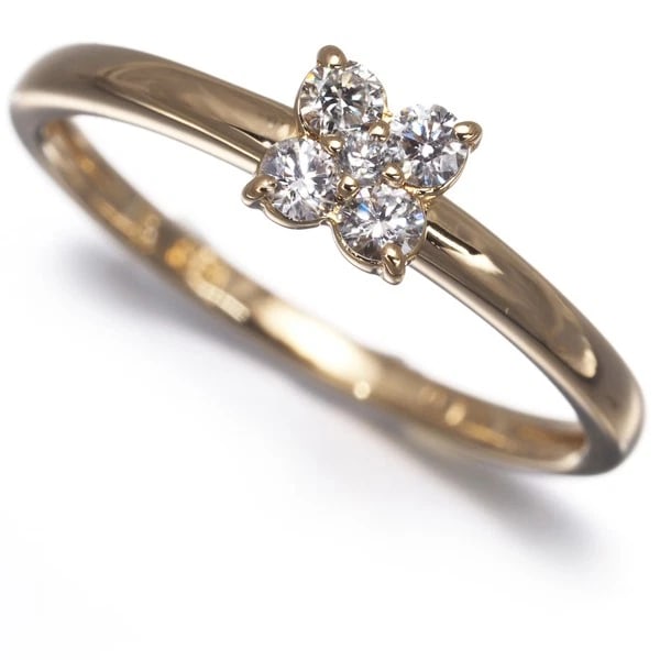 VENDOME RING DIAMOND CALLORA FLOWER 18K: VENDOME Ring Diamond Callora Flower 18K Brand: VENDOME Type: Ring Material: 18K / 750 / Yellow Gold, Main Stone/Creation NATURAL Color: Yellow Gold Size: US 5.75 - 6 Accessories: None Acce