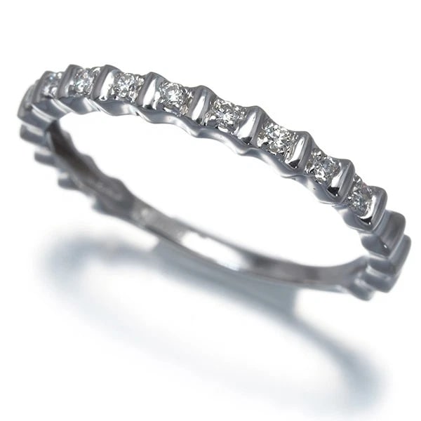 VENDOME RING DIAMOND 18K 750 WHITE GOLD: VENDOME Ring Diamond 18K 750 White Gold Brand: VENDOME Type: Ring Material: 18K / 750 / White Gold, Main Stone/Creation NATURAL Color: White gold Size: US 5.25 - 5.5 Accessories: None Accessories