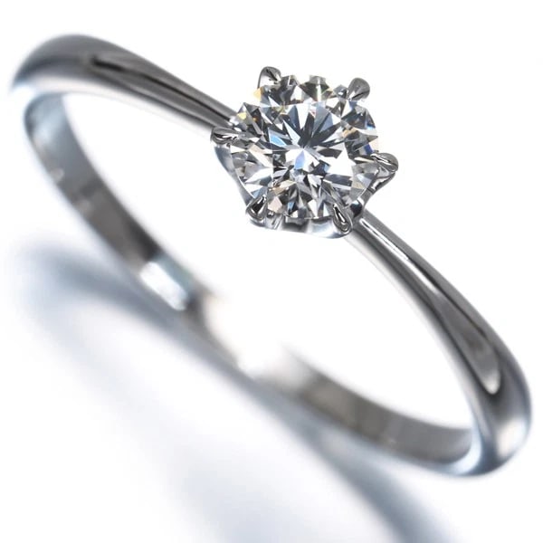 TASAKI RING DIAMOND SOLITAIRE PT 900: TASAKI Ring Diamond Solitaire Pt 900 Brand: TASAKI Type: Ring Material: 900 / Platinum, Main Stone/Creation Natural Color: Silver Size: US 6 - 6.25 Accessories: None Accessories Notice: Wh