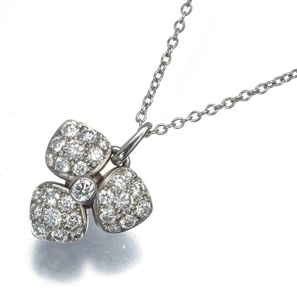TIFFANY&CO. NECKLACE DIAMOND PETAL FLOWER 950 PLATINUM: Tiffany&Co. Necklace Diamond Petal Flower 950 Platinum Brand: Tiffany & Co. Type: neckalce Material: 950 / Platinum , Main Stone/Creation Natural Color: Silver Size: Necklace length: 41cm Pendant