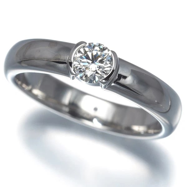 TIFFANY&CO. RING DIAMOND DOTS SOLITAIRE RING PT 950: Tiffany&Co. Ring Diamond Dots Solitaire Ring Pt 950 Brand: Tiffany & Co. Type: Pendant Material: 950 / Platinum, Color: Silver Size: US 5.5 - 5.75 Accessories: None Accessories Notice: Whe
