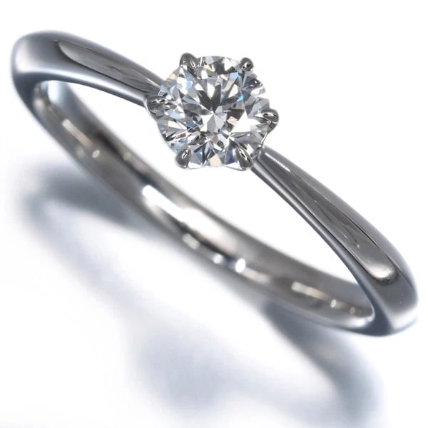 TRECENTI RING DIAMOND 900 PLATINUM: TRECENTI Ring Diamond 900 Platinum Brand: TRECENTI Type: Ring Material: 900 / Platinum, Main Stone/Creation Natural Color: Silver Size: US 5.75 - 6 Accessories: None Accessories Notice: Wh