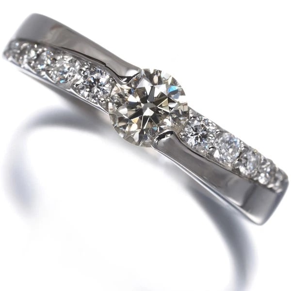 LIGHT YELLOW &CLEAR DIAMOND RING 900 PLATINUM: Light Yellow &Clear Diamond Ring 900 Platinum Brand: Unbranded Type: Ring Material: 900 Platinum, Main Stone/Creation Natural Color: Silver Size: US 5.75 - 6 Accessories: None Accessories