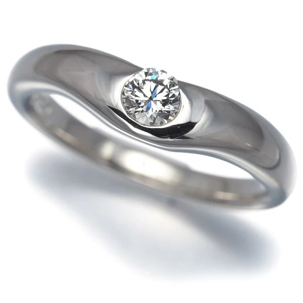 TIFFANY&CO. RING DIAMOND CURVED BAND WIDE: Tiffany&Co. Ring Diamond Curved Band Wide Brand: Tiffany & Co. Type: Ring Material: 950 Platinum, Main Stone/Creation Natural Color: Silver Size: Actual size US 5 - 5.25 Accessories: None