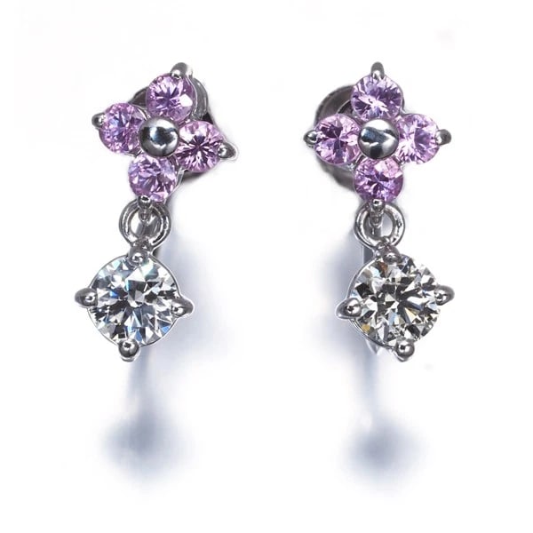 TASAKI EARRINGS DIAMOND SAPPHIRE FLOWER 18K WG: TASAKI Earrings Diamond Sapphire Flower 18K WG Brand: TASAKI Type: Earrings Material: 18K / 750 / White Gold, Main Stone/Creation NATURAL Color: white gold Size: Design size: 12.8 x 6.3mm