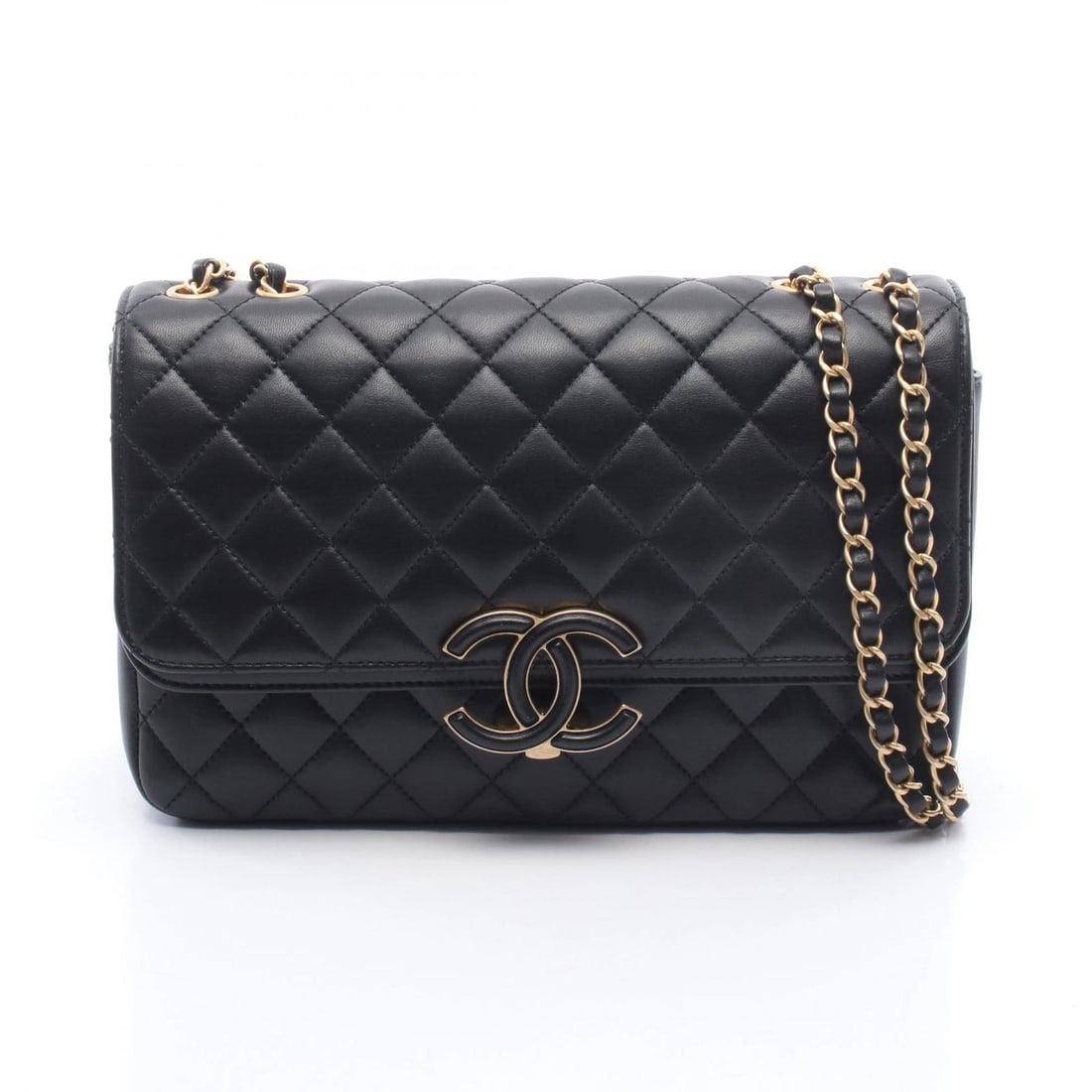 CHANEL MATELASSE DOUBLE FLAP CHAIN SHOULDER HANDBAG: CHANEL Matelasse Double Flap Chain Shoulder Handbag Brand: CHANEL Type: Shoulder Bag Material: Lambskin (sheep leather) Color: Black??ish colors Size: H:17cm x W:25.5cm x D:3/3cm (H:6.7" x W:10.0" x D