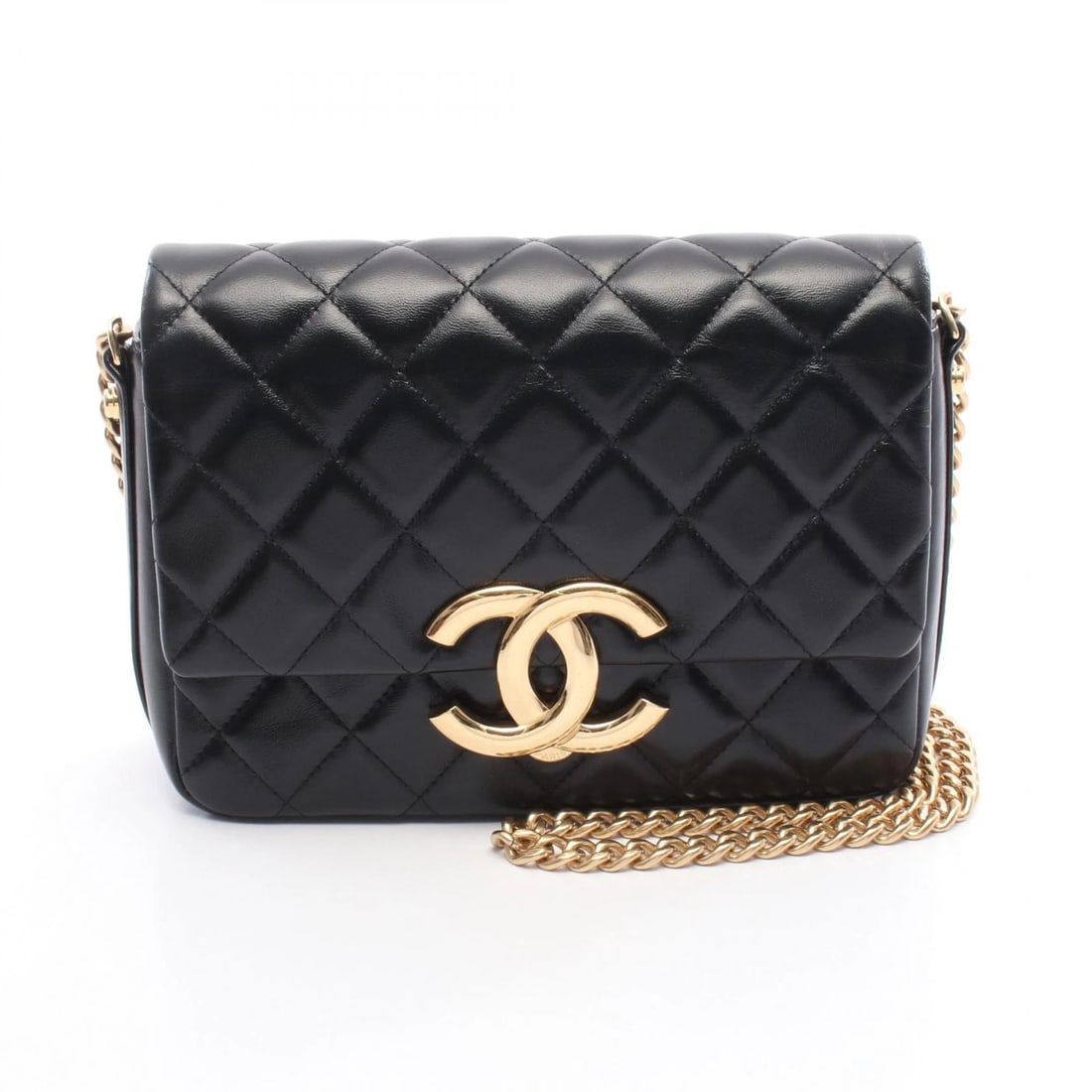 CHANEL COCO MARK CHAIN CROSSBODY SHOULDER BAG: CHANEL COCO Mark chain crossbody Shoulder Bag Brand: CHANEL Type: Shoulder Bag Material: Lambskin (sheep leather) Color: Black??ish colors Size: H:15cm x W:20.5cm x D:6cm (H:5.9" x W:8.1" x D:2.4")