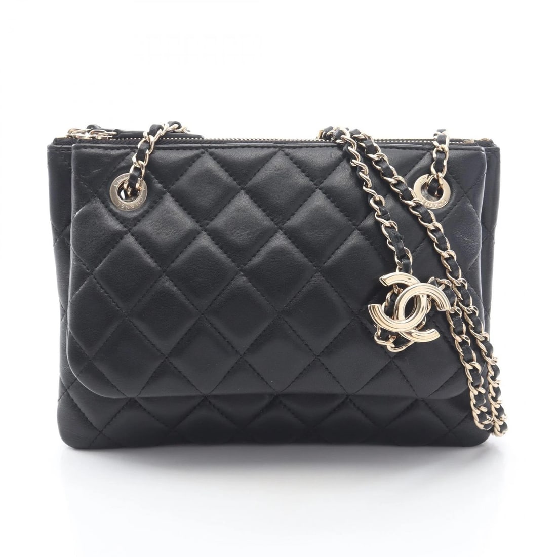 CHANEL MATELASSE CHAIN SHOULDER BAG POUCH: CHANEL Matelasse chain Shoulder Bag pouch Brand: CHANEL Type: Shoulder Bag Material: Lambskin (sheep leather) Color: Black??ish colors Size: H:16cm x W:22cm x D:1/1.5cm (H:6.3" x W:8.7" x D:0.4")
