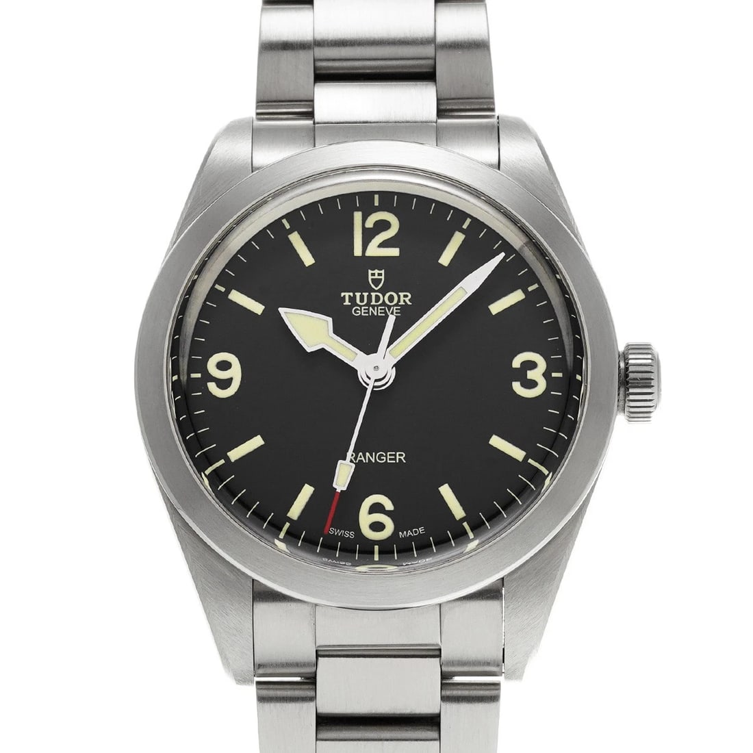 TUDOR RANGER BLACK WATCH: TUDOR Ranger Black WATCH Brand: TUDOR Type: Wristwatch Material: Band Material Stainless steel, Case Material Stainless steel Color: Dial Color Black Size: ??Case? H/about 24mm W/about 24mm D/about 8.