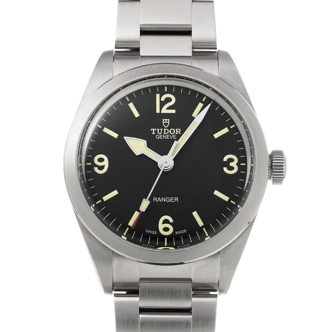 TUDOR RANGER BLACK WATCH: TUDOR Ranger Black WATCH Brand: TUDOR Type: Wristwatch Material: Band Material Stainless steel, Case Material Stainless steel Color: Dial Color Black Size: ??Case? H/about 39mm W/about 39mm D/about 12