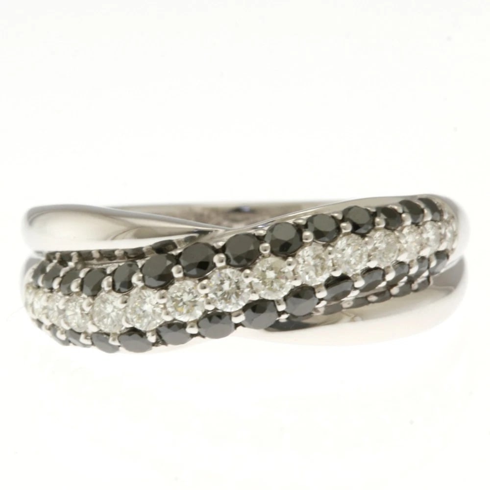 RING K18 WHITE GOLD DIAMOND: Ring K18 white gold diamond Brand: Unbranded Type: Ring Material: K18 white gold, Main Stone/Creation Natural Color: Silver Size: US 6 1/8 Accessories: None Accessories Notice: When purcha
