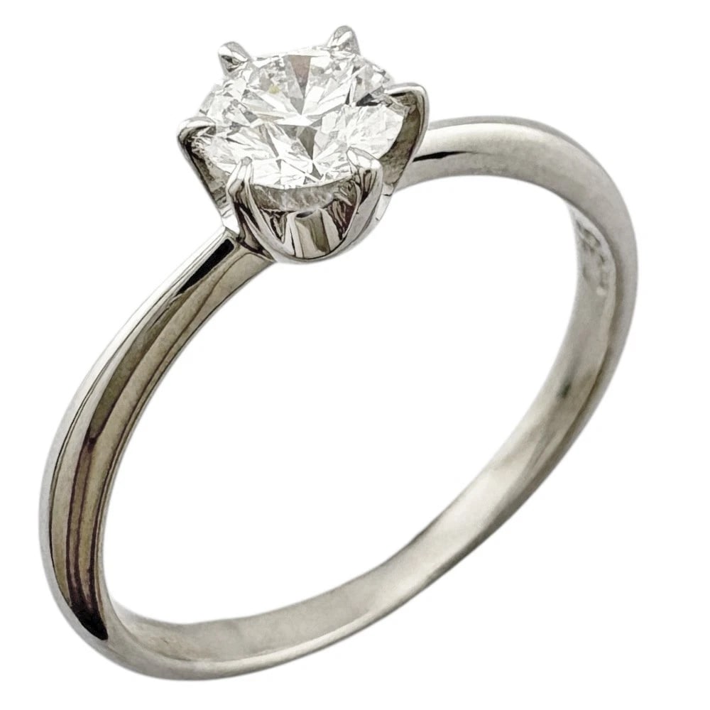 RING PT900PLATINUM DIAMOND: Ring Pt900Platinum diamond Brand: Unbranded Type: Ring Material: Pt900Platinum, Main Stone/Creation Natural Color: Silver Size: US 5 3/8 Accessories: None Accessories Notice: When purchasing