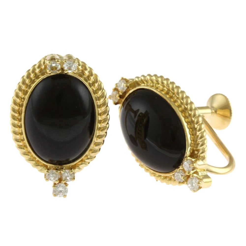 MIKIMOTO EARRING K18 YELLOW GOLD ONYX DIAMOND: MIKIMOTO Earring K18 yellow gold onyx diamond Brand: MIKIMOTO Type: Earring Material: K18 yellow gold, Main Stone/Creation onyx/diamond Color: gold Size: (CM) 18.5mm x 12.5mm(*mm) . (Inch) 0.7 x 0.5in