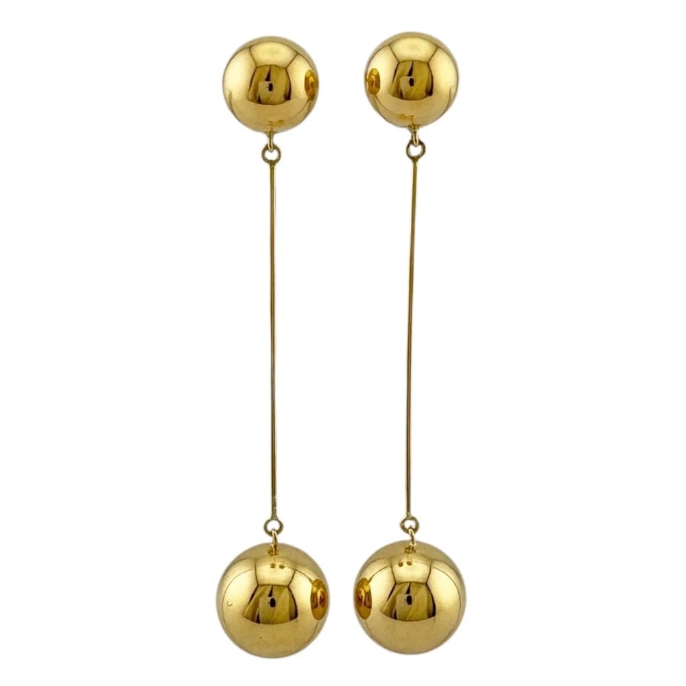 NEW EARRING K18 YELLOW GOLD ROUND BALL: new earring K18 yellow gold Round ball Brand: Unbranded Type: earring Material: K18 yellow gold, Color: gold Size: (CM) 52.5mm x 10.0mm(*mm) Round ball diameter: 0.3"-0.4" (Inch) 2.1 x 0.4inch Acc