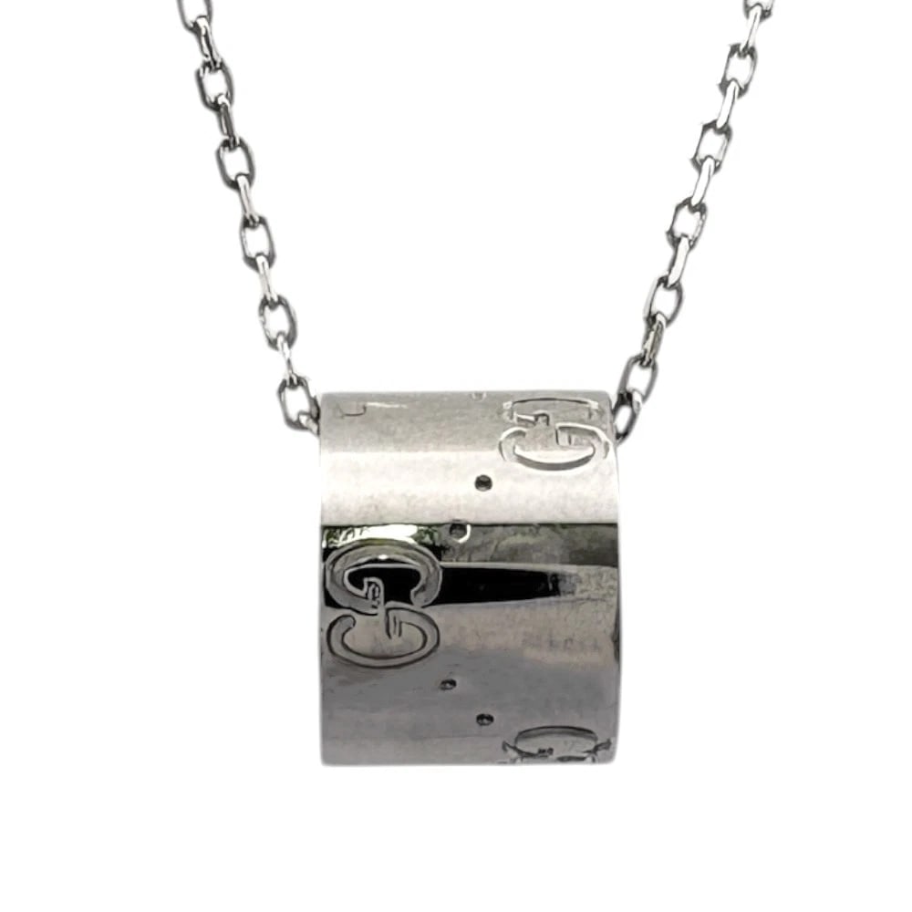 GUCCI NECKLACE K18 WHITE GOLD: GUCCI Necklace K18 white gold Brand: GUCCI Type: Necklace Material: K18 white gold, Color: Silver Size: (CM) Total Length:40cm Chain width:0.8mmTop:W8.5mm x H11.0mm (Inch) Total Length:15.7inch