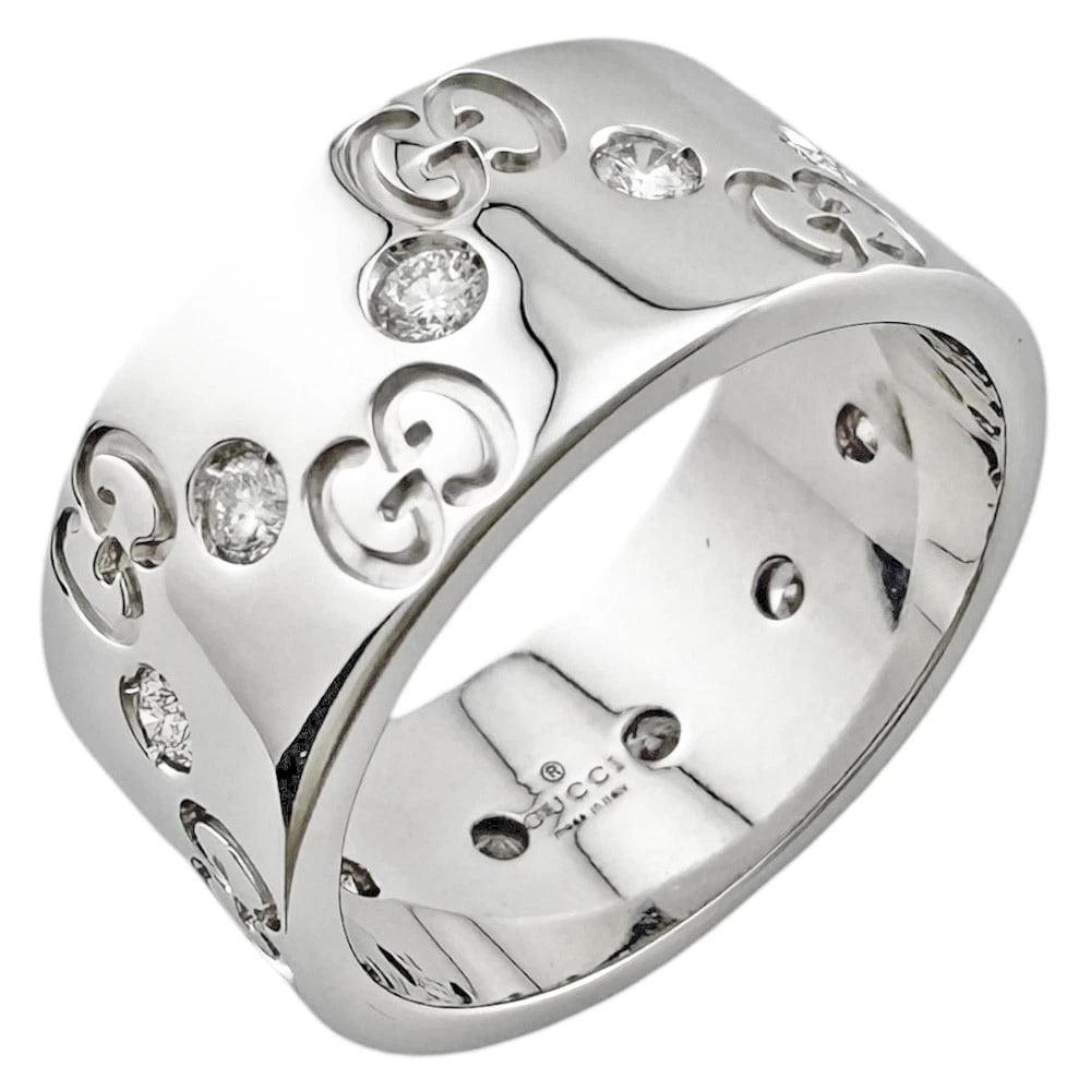 GUCCI RING K18 WHITE GOLD: GUCCI Ring K18 white gold Brand: GUCCI Type: Ring Material: K18 white gold, Main Stone/Creation Natural Color: Silver Size: US 6 3/4 Accessories: None Accessories Notice: When purchasing p