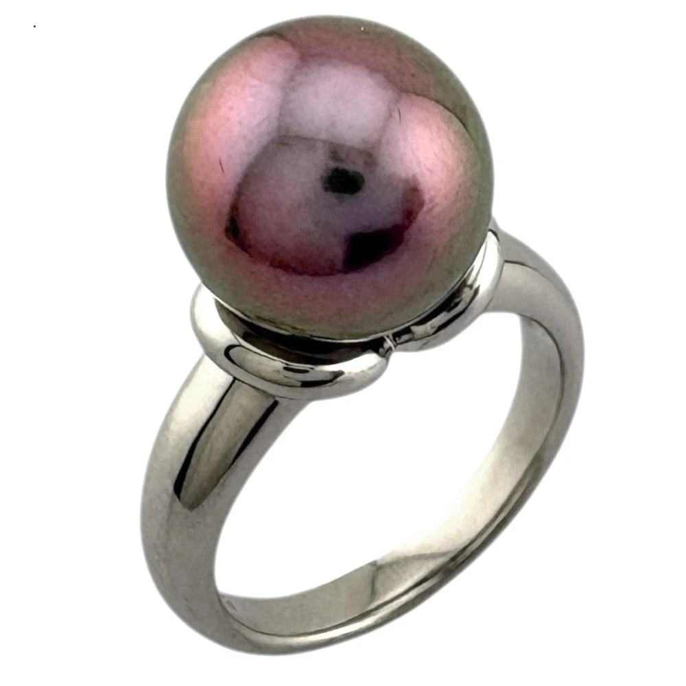 TASAKI RING PT900PLATINUM: TASAKI Ring Pt900Platinum Brand: TASAKI Type: Ring Material: Pt900Platinum, Main Stone/Creation Pearl Color: Silver Size: US 5 3/4 Accessories: None Accessories Notice: When purchasing pre-owned