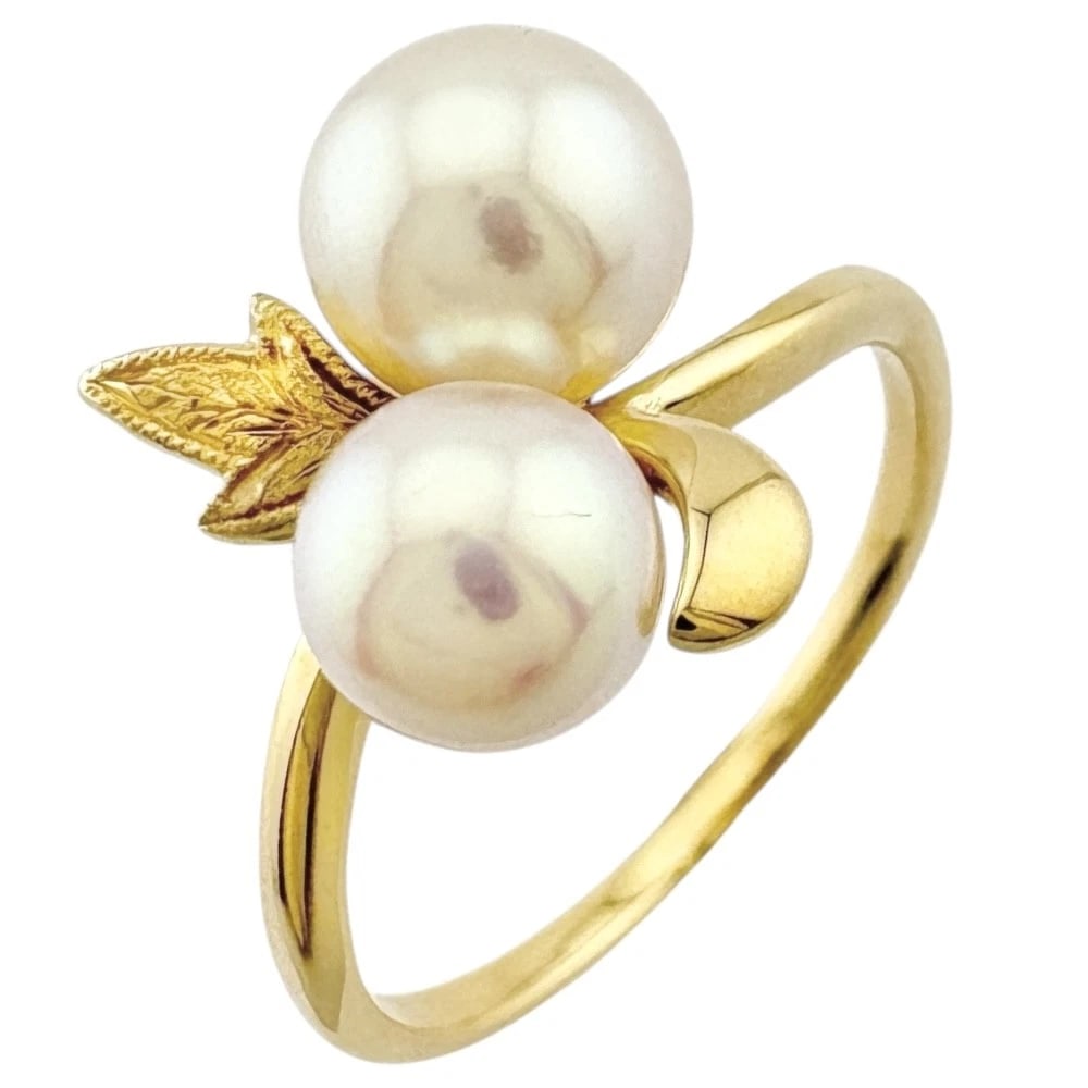 RING K18 YELLOW GOLD PEARL USED: Ring K18 yellow gold Pearl used Brand: Unbranded Type: Ring Material: K18 yellow gold, Main Stone/Creation Pearl Color: gold Size: US 5 3/8 Accessories: None Accessories Notice: When purch