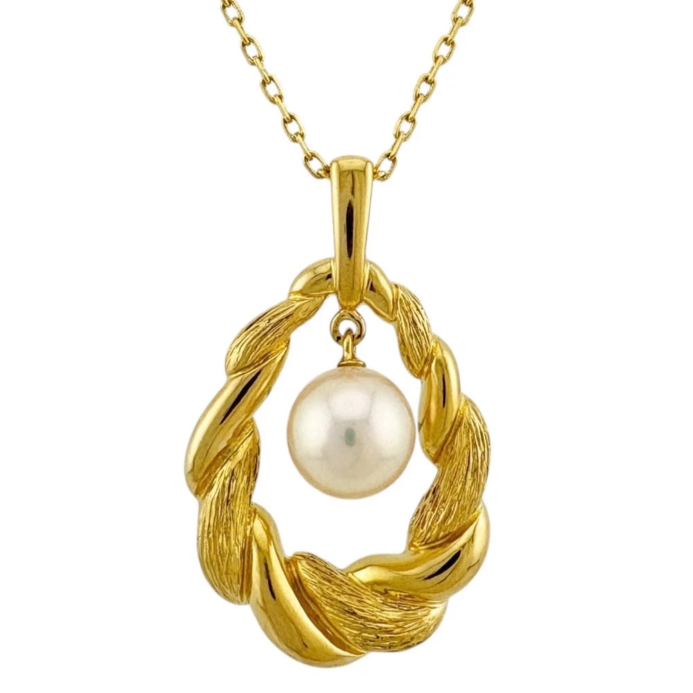 MIKIMOTO NECKLACE K18 YELLOW GOLD: MIKIMOTO Necklace K18 yellow gold Brand: MIKIMOTO Type: Necklace Material: K18 yellow gold, Main Stone/Creation Akoya pearl Color: gold Size: (CM) Total Length:40cm Chain width:1.0mm Top:W17.5mm x