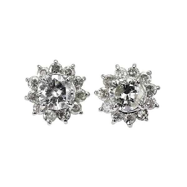 PT900 DIAMOND EARRING: Pt900 diamond earring Brand: None Type: piercing Material: Pt900, Main Stone/Creation Natural Color: Silver Size: Width/Thickness6.8 Accessories: None Accessories Notice: When purchasing pre-owned