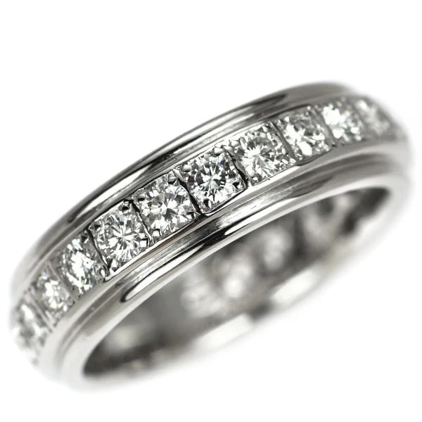 PT900 DIAMOND RING: Pt900 diamond ring Brand: None Type: rings Material: Pt900, Main Stone/Creation Natural Color: Silver Size: US 6.25 - 6.5 Accessories: None Accessories Notice: When purchasing pre-owned go