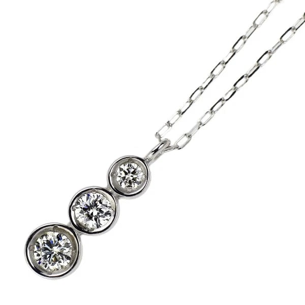 K18WG DIAMOND PENDANT NECKLACE: K18WG DIAMOND PENDANT NECKLACE Brand: None Type: pendant necklace Material: K18WG, Main Stone/Creation Natural Color: white Gold Size: Necklace: Chain Length40cm Accessories: None Accessories Notice: