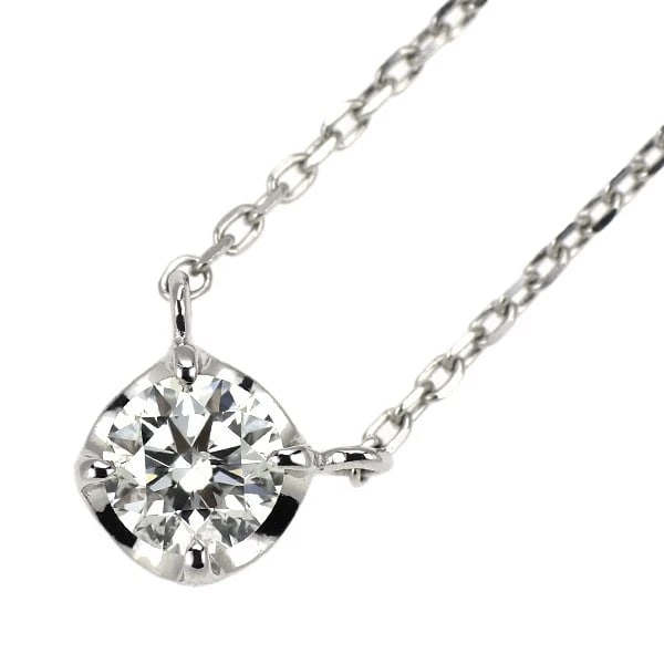 4? K18WG DIAMOND PENDANT NECKLACE: 4? K18WG diamond pendant necklace Brand: 4? Type: pendant necklace Material: K18WG, Main Stone/Creation Natural Color: white Gold Size: Necklace: Chain Length40cm Accessories: None Accessories