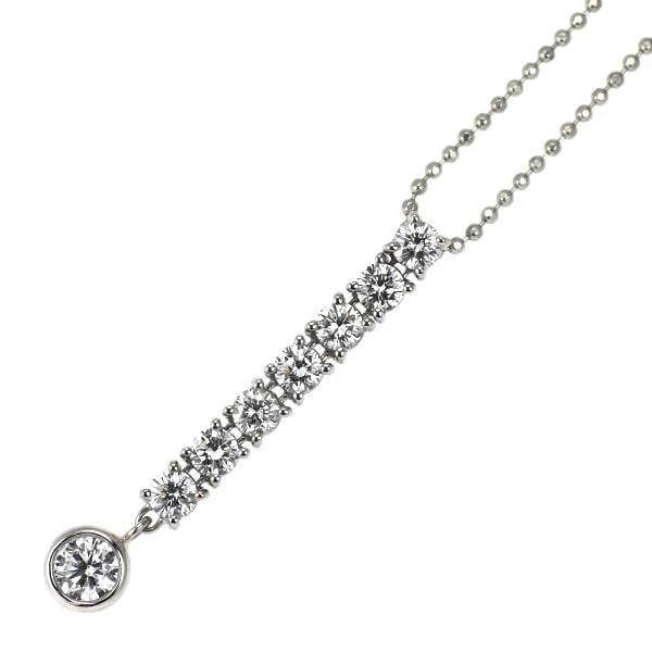 DTC K18WG DIAMOND PENDANT NECKLACE: DTC K18WG Diamond Pendant Necklace Brand: None Type: pendant necklace Material: K18WG, Main Stone/Creation Natural Color: white Gold Size: Necklace: Chain Length?46cm Accessories: None Accessories