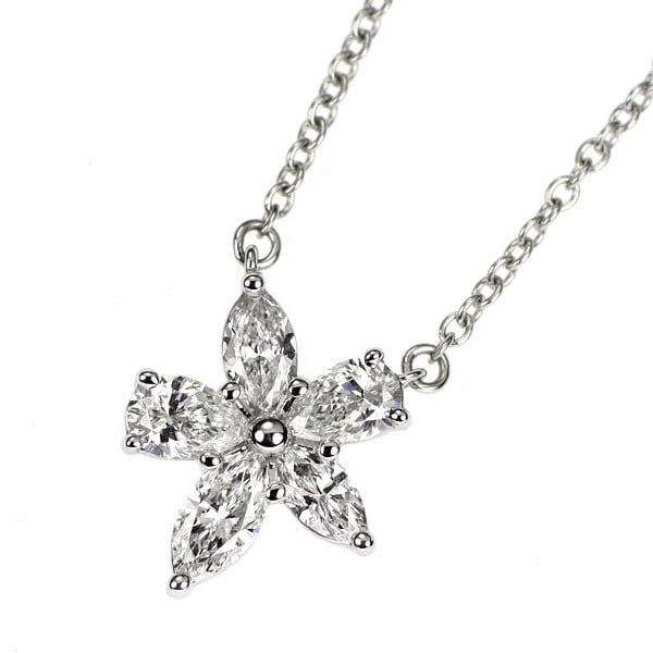 TIFFANY & CO PT950 DIAMOND PENDANT NECKLACE: Tiffany & Co Pt950 Diamond Pendant Necklace Brand: Tiffany Type: pendant necklace Material: Pt950, Main Stone/Creation Natural Color: Silver Size: Necklace: Chain Length41cm Accessories: None