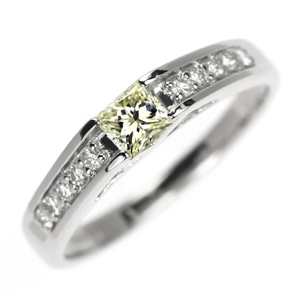 PT900 PRINCESS CUT DIAMOND RING: Pt900 princess cut diamond ring Brand: None Type: rings Material: Pt900, Main Stone/Creation Natural Color: Silver Size: 5.5 - 5.75US Accessories: None Accessories Notice: When purchasing pre-owned