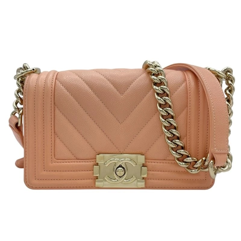 CHANEL BOY CHANEL 20 SHOULDER BAG: CHANEL boy chanel 20 Shoulder Bag Brand: CHANEL Type: Shoulder Bag Material: Caviar skin Color: Salmon Pink GDHardware Size: W20cm x H12cmx D6cm W7.9 x H4.7x D2.4inch Accessories: None Acc