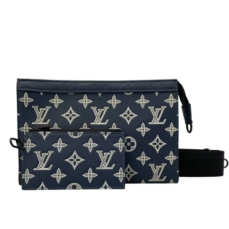 LOUIS VUITTON GASTON WEARABLE WALLET SHOULDER BAG: LOUIS VUITTON gaston wearable wallet Shoulder Bag Brand: LOUIS VUITTON Type: Shoulder Bag Material: Monogram shadow Color: Navy Size: W22cm x H14.5cmx D5cm W8.7 x H5.7x D2.0inch Accessories: None